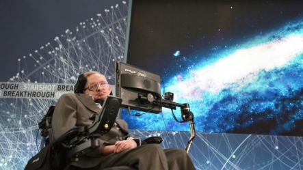 A murit Stephen Hawking, fizicianul care a depăşit toate limitele.