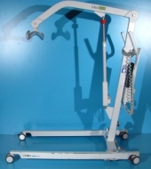 Macara pentru ridicarea si transportul pacientilor second hand Liko