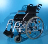 Scaun cu rotile second hand B+B - latime sezut 43 cm