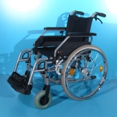 Scaun cu rotile second hand B+B / latime sezut 43 cm